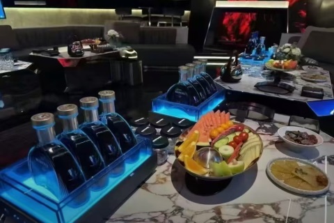 菏泽夜店招聘礼宾员,可提供住宿,菏泽高端夜店招聘信息